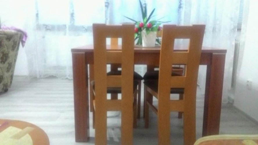 f269bcc32e1f06f1a05108728ba8bc27.jpg