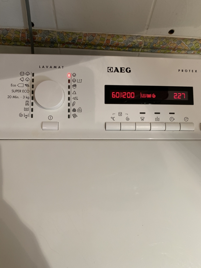 f44e3e6980e73a7d23584c64e46c429d.jpg