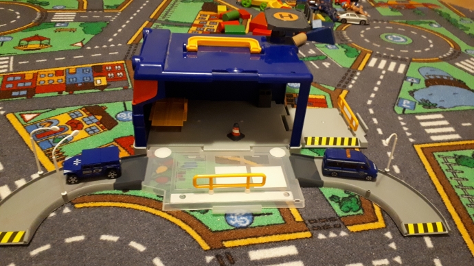 1ef5d1bc2d85fdfc591ec2060504c2db.jpg