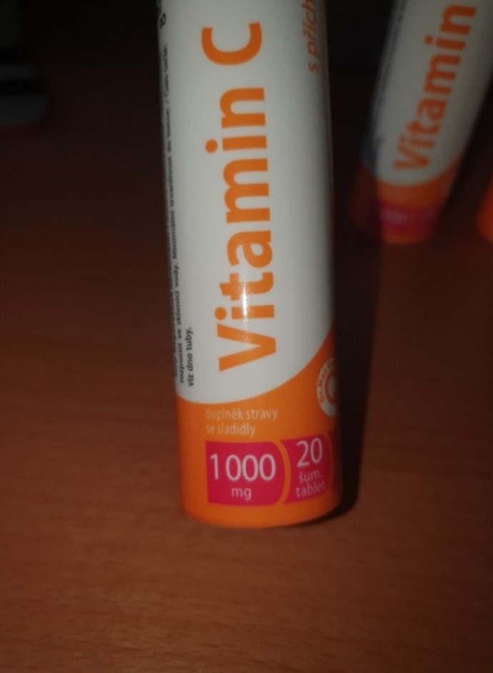 Можно ли пить шипучий витамин с. Витамин с 1000 мг шипучие таблетки. Шипучий витамин с 1200. Витамин с шипучий 500мг. Эвалар витамин с 1200 шипучие.