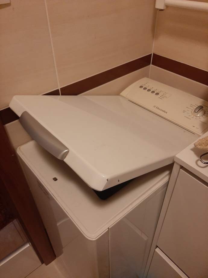 deac02a2306846ea783dedea9dda25b4.jpg