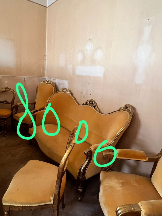 8b501d841add47bed3bd3130ba4ab6e6.jpg